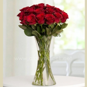Manavgat Florist - 19 Red Roses in Vase