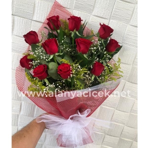 Manavgat Florist - 13 Red Roses Bouquet