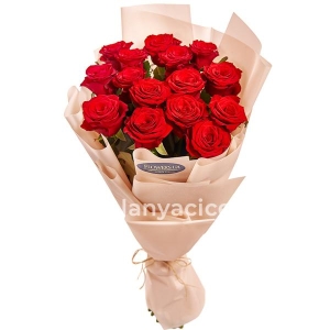 Manavgat Florist - 15 Red Roses Bouquet