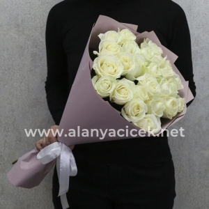  Manavgat Flower - 25 White Roses Bouquet