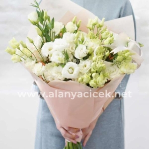  Manavgat Flower - White Eustoma Bouquet 