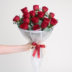  Manavgat Florist - Bouquet of 15 Roses